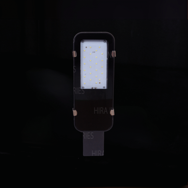 GLASS MODEL - Image 4