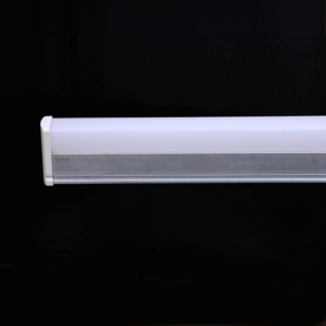 T5 SQUARE PLASTIC 32MM
